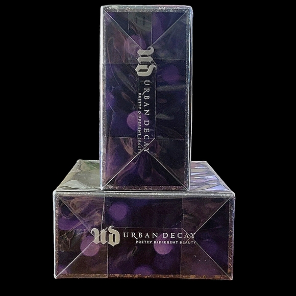 Urban Decay Freaky Volume Mascara/ Moondust Illuminizer Baked Set. Lot of two. - Picture 3 of 7